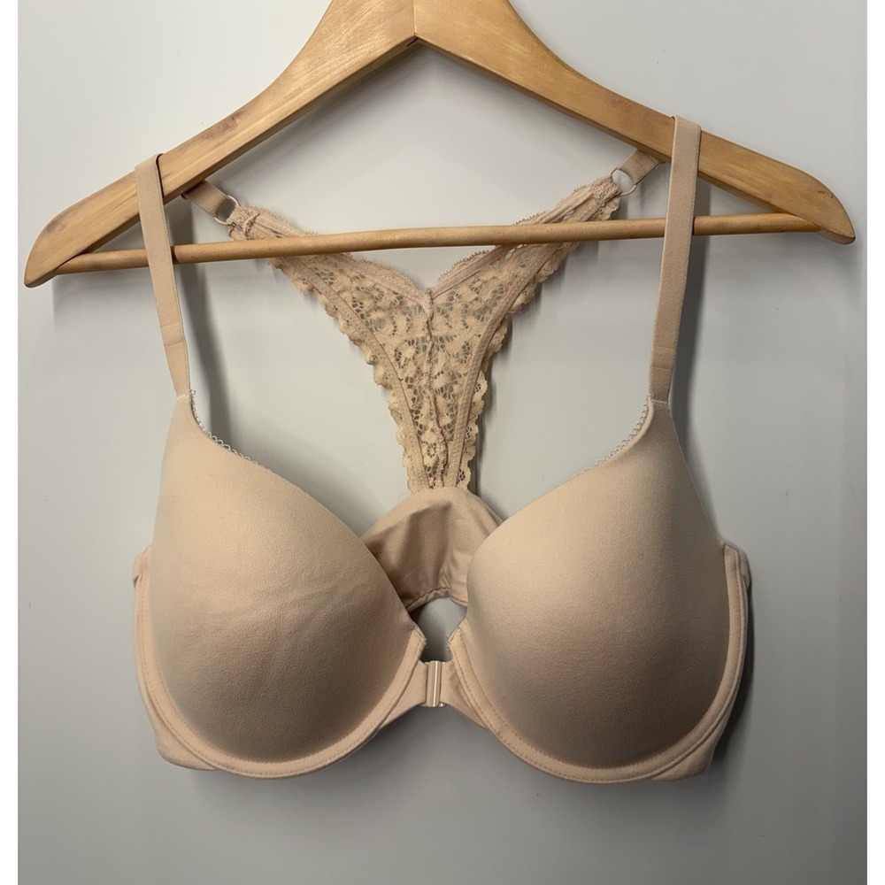 Victoria's Secret Body By Victoria Lace Racerback Front-Close Bra Nude Size 36DD